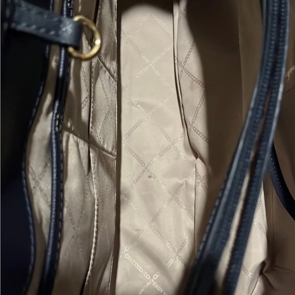 Michael Kors Jet Set East West Medium Tote Purse in Navy Admiral - Picture 10 of 10